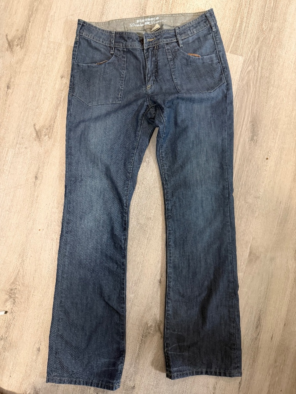 Vintage Parasuco low rise flare size 32